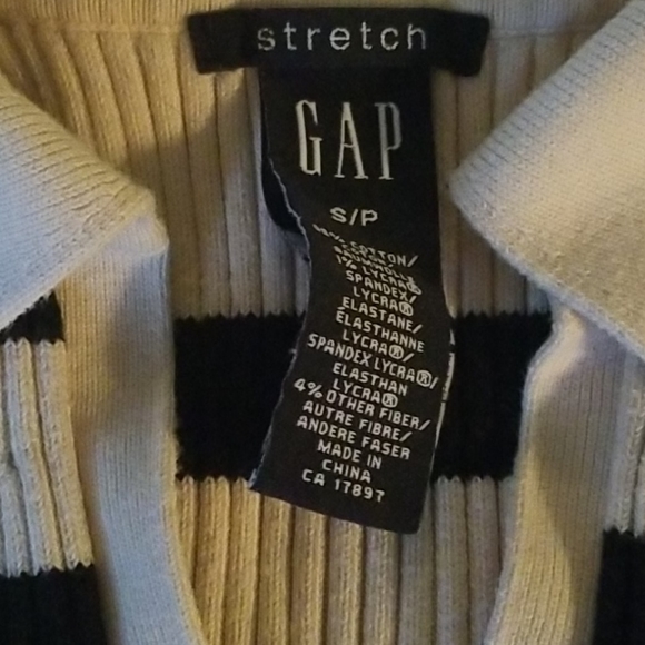 Cute top - Picture 2 of 4